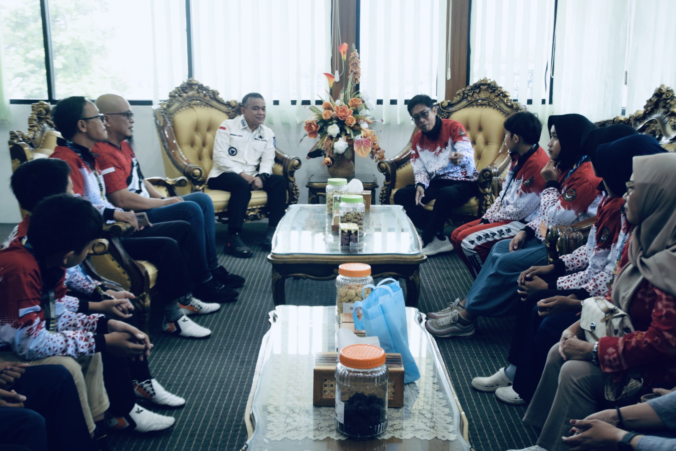 Atlet Tawkwondo Kota Palu Sukses Menyabet Medali Enam Emas, Tujuh Perak dan Enam Perunggu. Menemui Wali Kota Hadianto Rasyid